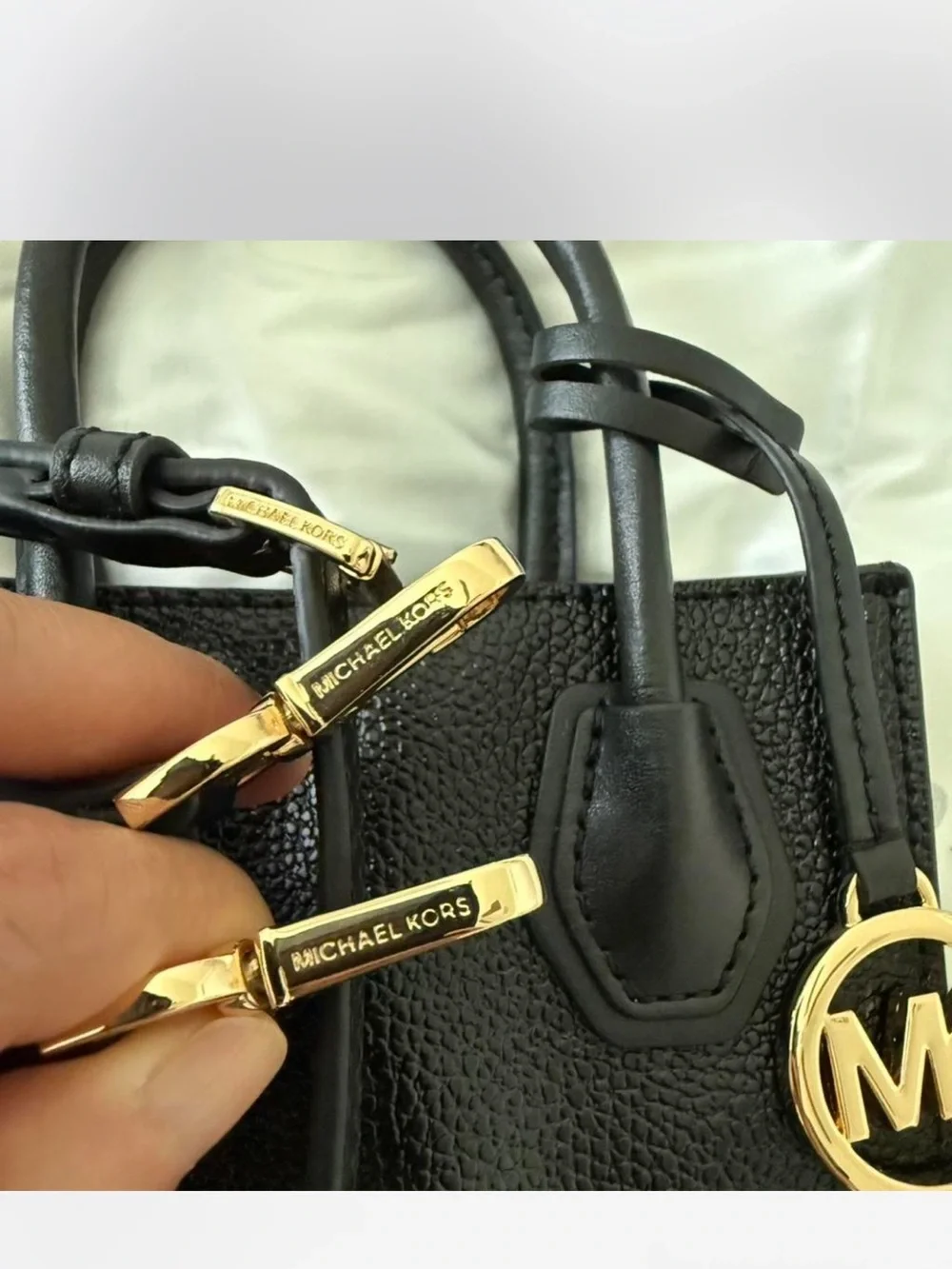 Michael Kors compact michael